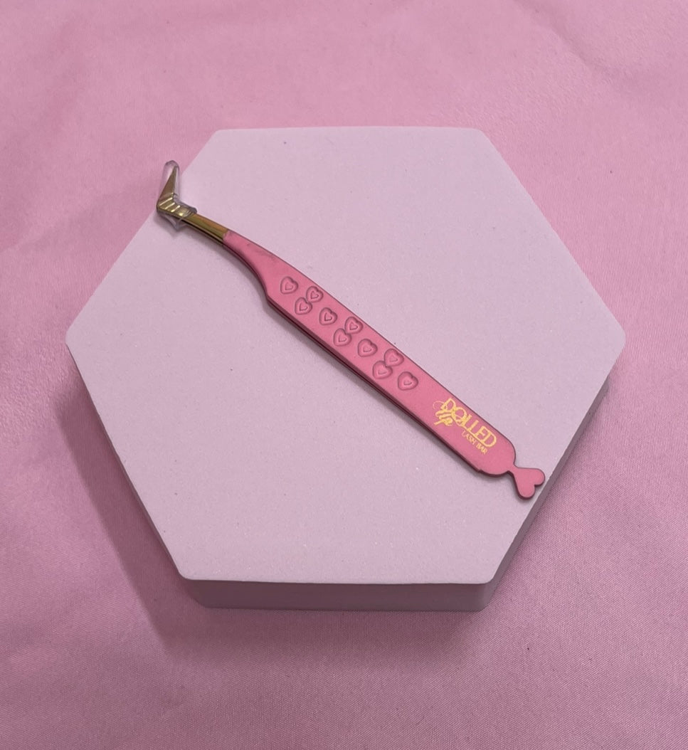 Pink heart fiber grip tweezers