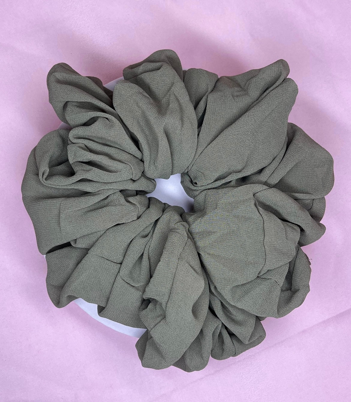 XXL satin scrunchie